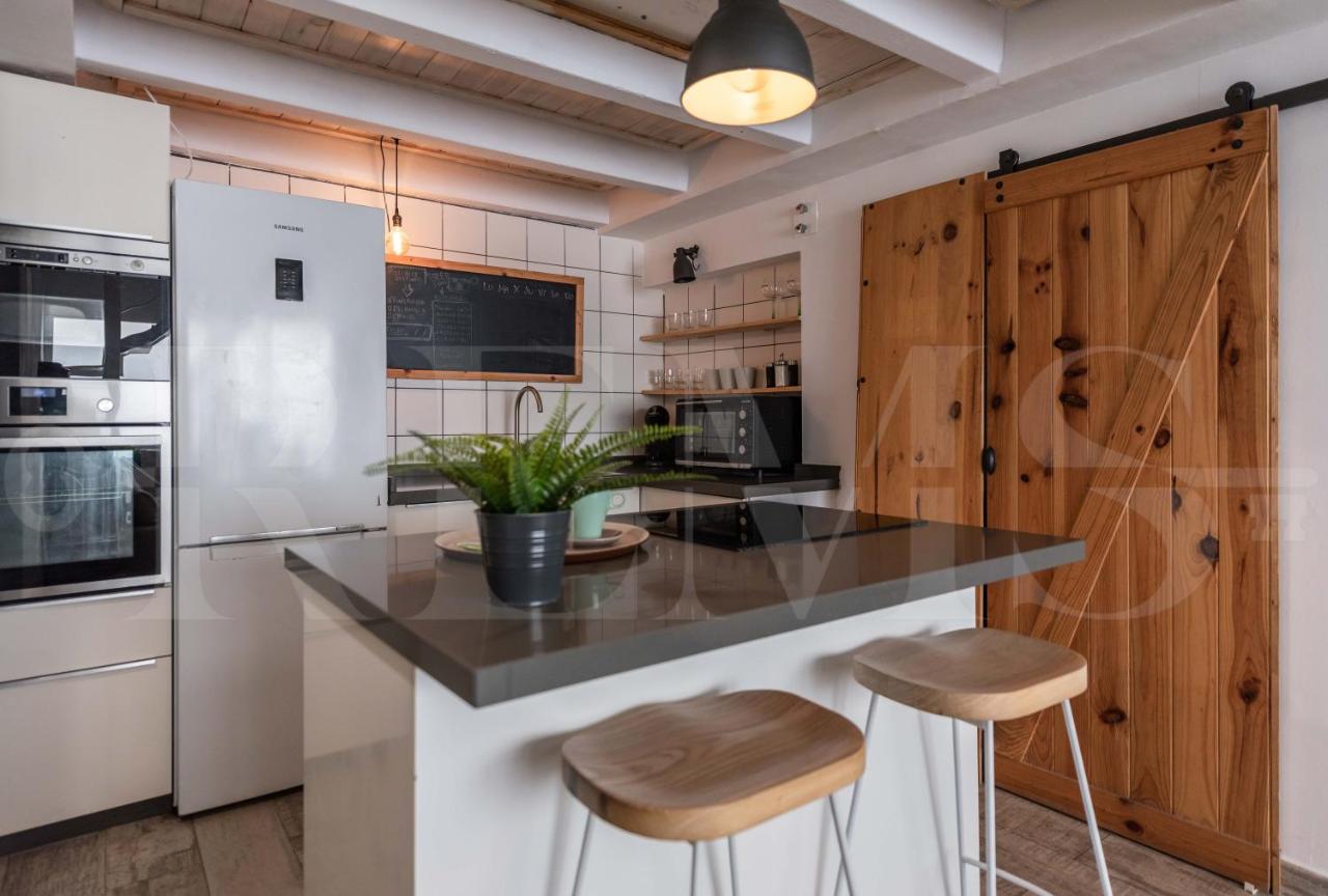 Bright Duplex Loft Next To The City Center By Rems Malaga Bagian luar foto