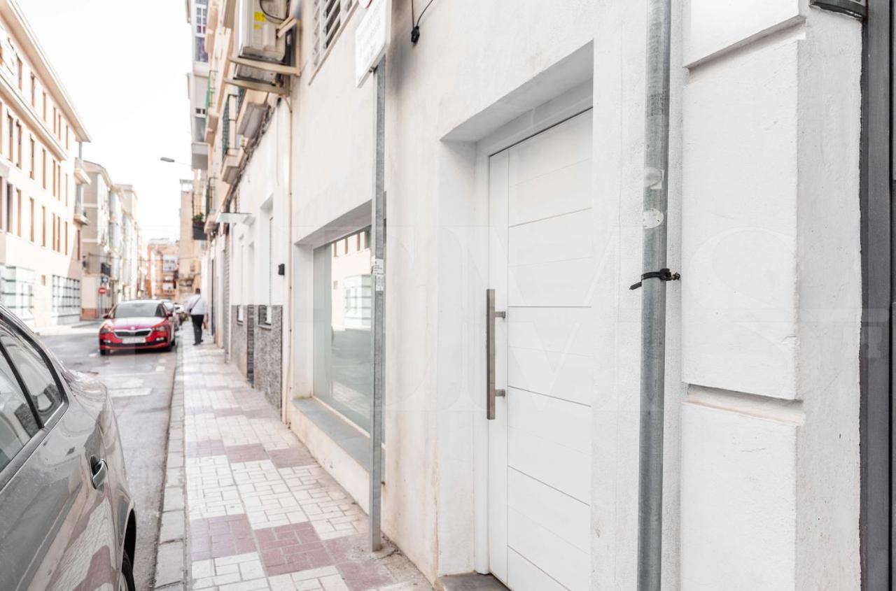 Bright Duplex Loft Next To The City Center By Rems Malaga Bagian luar foto